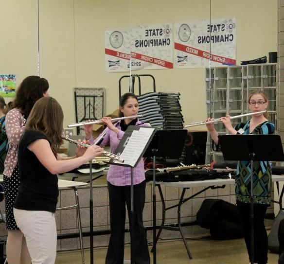 Enchanted Flutes Performing Fiesta Flute Smoothie (Photo by Justina Norris)